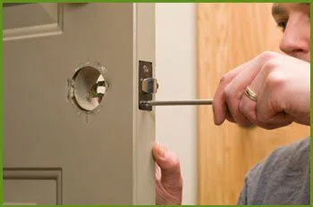 Neighborhood Locksmith Services Fulton, MD 301-392-7429 - 13-lock-replace